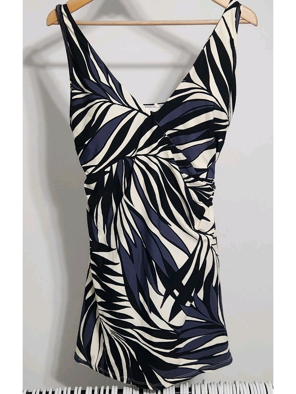 Ann Cole Swinsuit Dress Size 14 Black White Tummy Control
